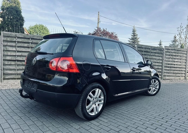 Volkswagen Golf cena 18900 przebieg: 237000, rok produkcji 2007 z Brzostek małe 277